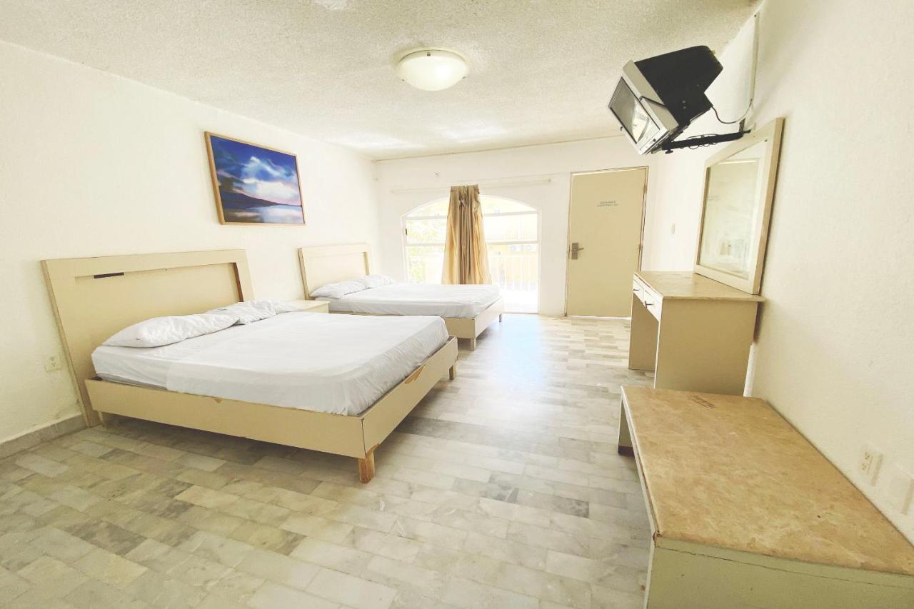 Oyo Hotel Villas Paraiso Stephany Acapulco Bagian luar foto